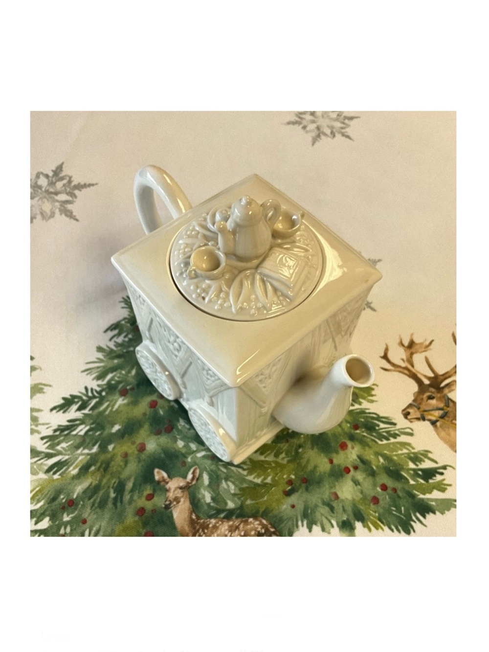 Elegant “Lenox” Butler’s Pantry Teapot